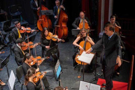 La Orquesta Ciudad de Alcalá rinde homenaje a los Musicales en Alcine